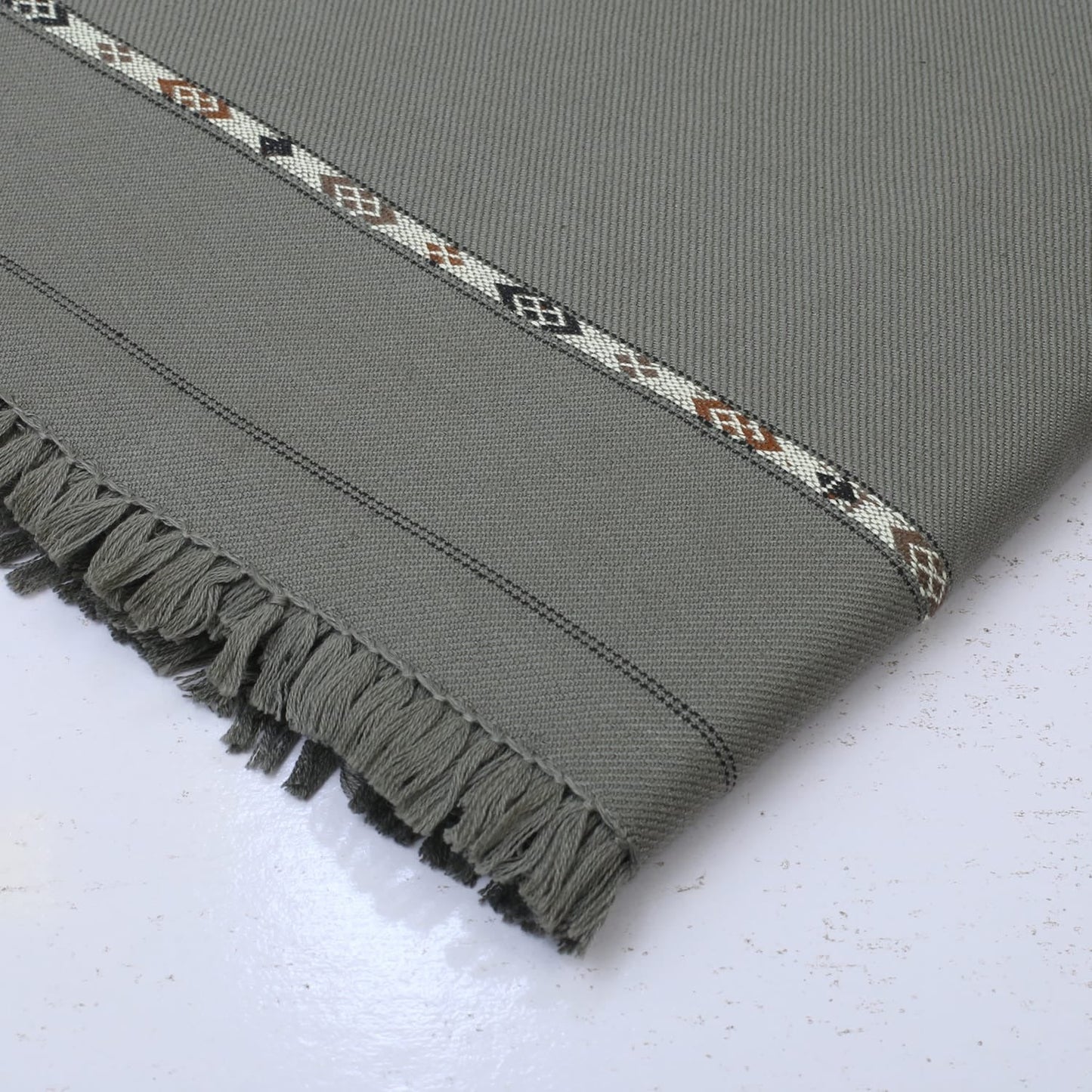Swati Woolen Shawl Silver Grey - Faisalbad Fabrics
